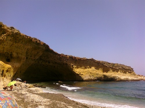 Cuevas en Cala Blanca en Águilas